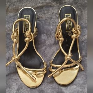 Boohoo Toe strap Block Heel Sandals